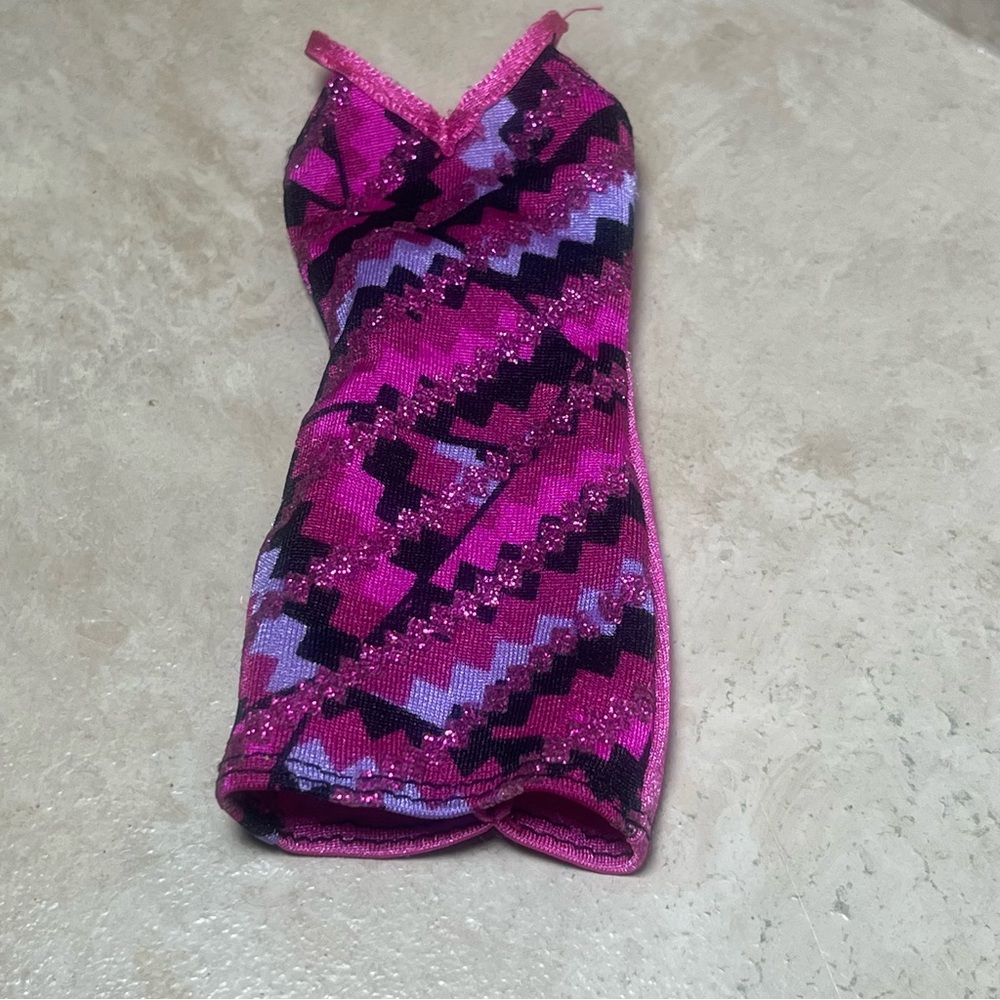 Barbie doll pink sparkle party dress